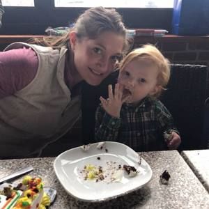 Meet your Posher, Lynn